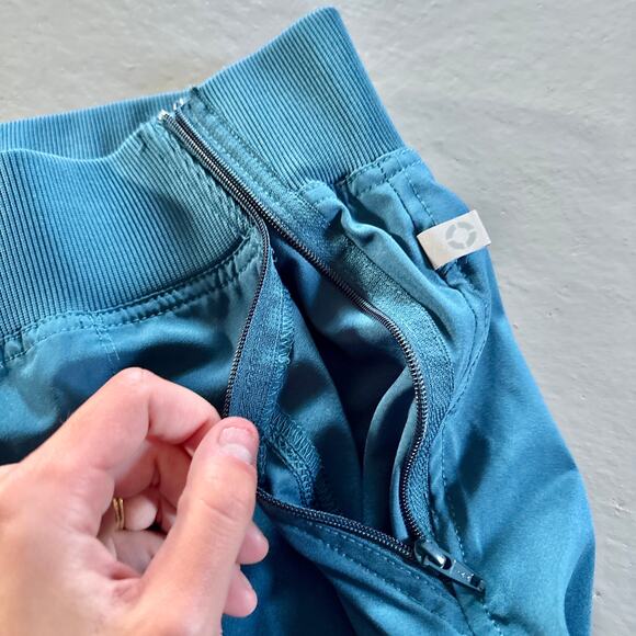 Lot of 3 Jogger Scrub Pants Navy & Teal Small/Small Short - Picture 15 of 16